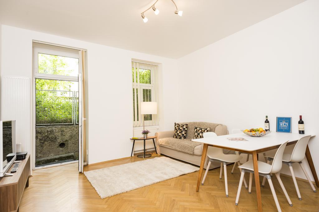 Garden Lounge Satzberg By Ichbucheat Apartment Wien